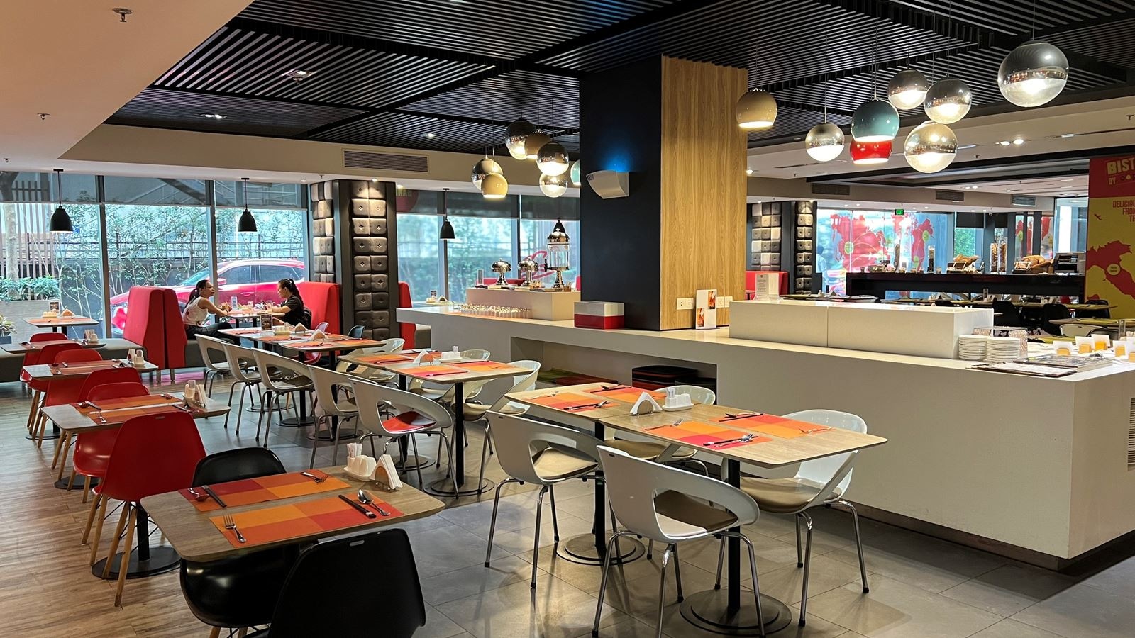 restaurants-oopen-restaurant