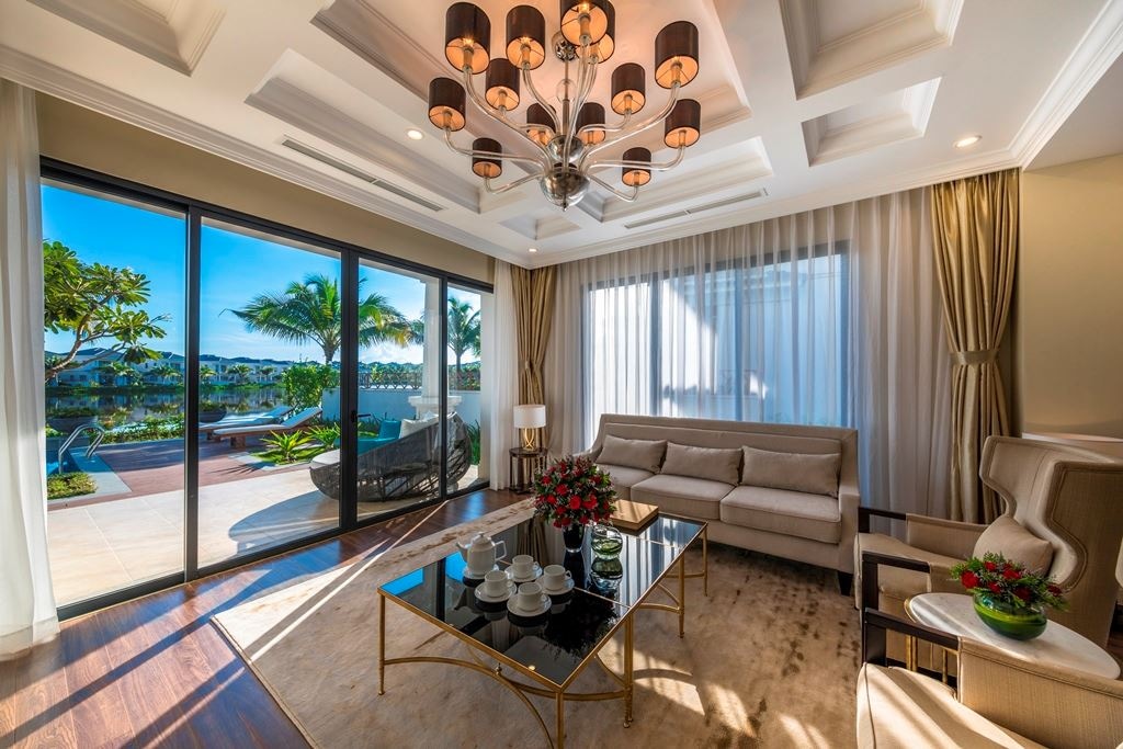 rooms-4bedroom-villa-lake-view-with-private-pool-no-extra-bed