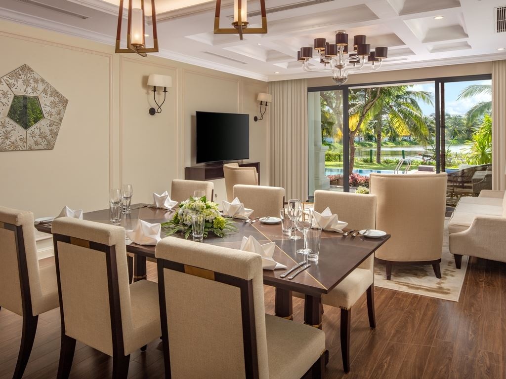 rooms-the-level-3bedroom-villa-beachfront-view-with-private-pool-n0-extra-bed