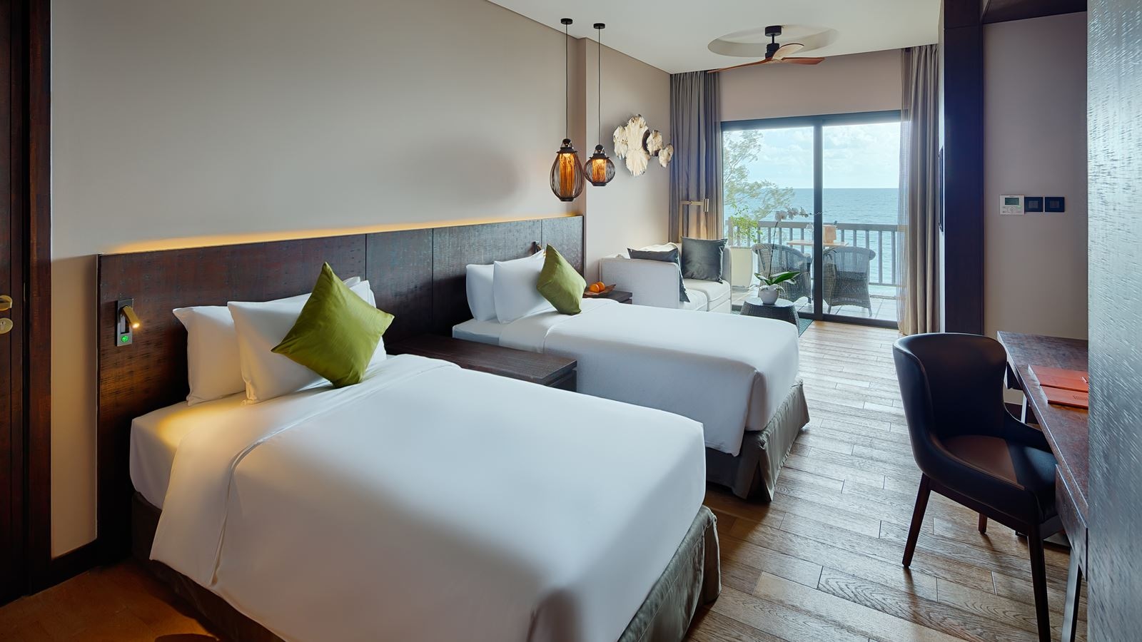 rooms-blue-ocean-deluxe