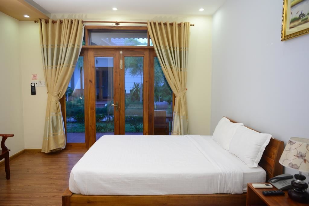 rooms-standard-garden-view