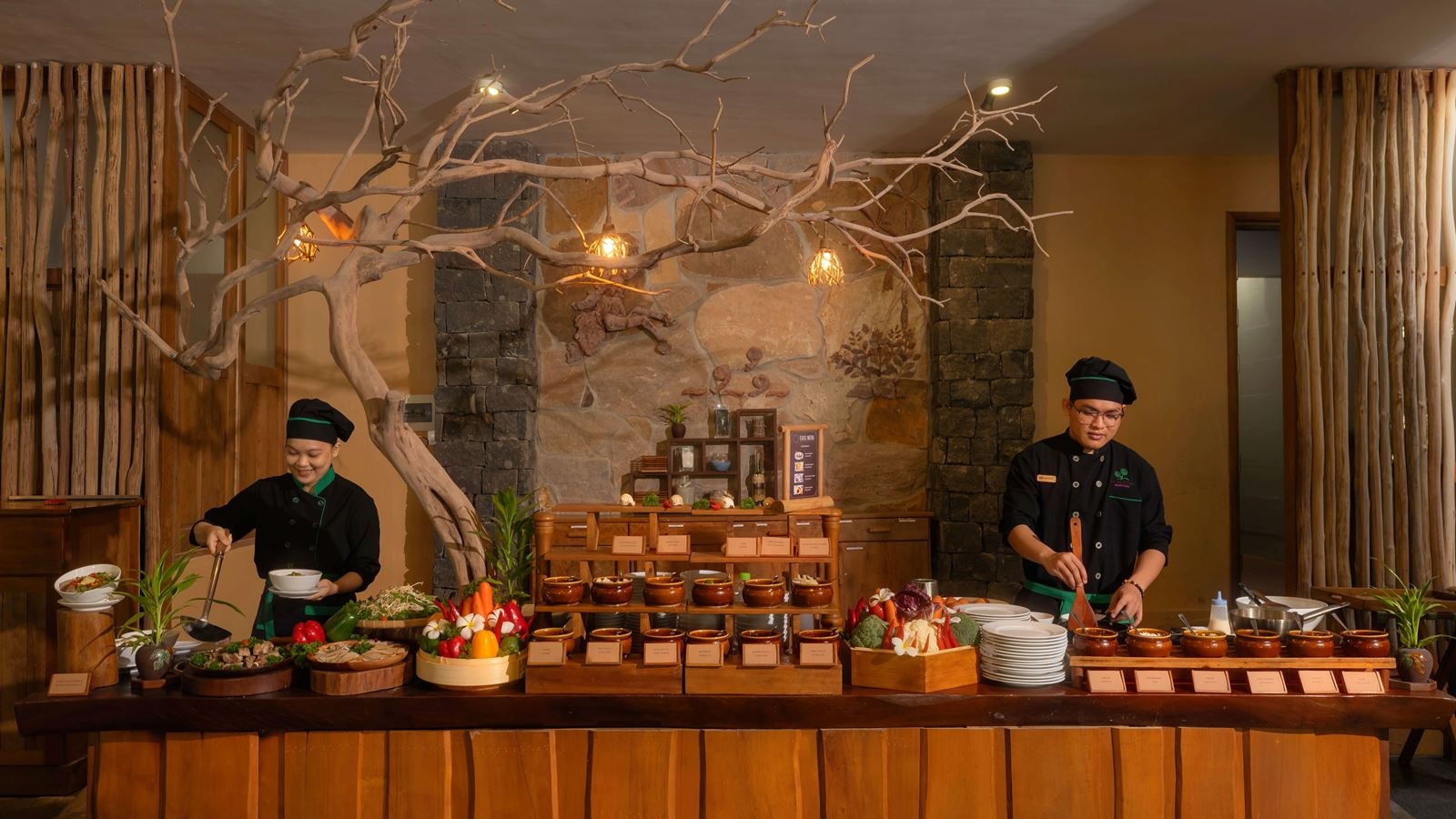 restaurants-lady-palm-restaurant