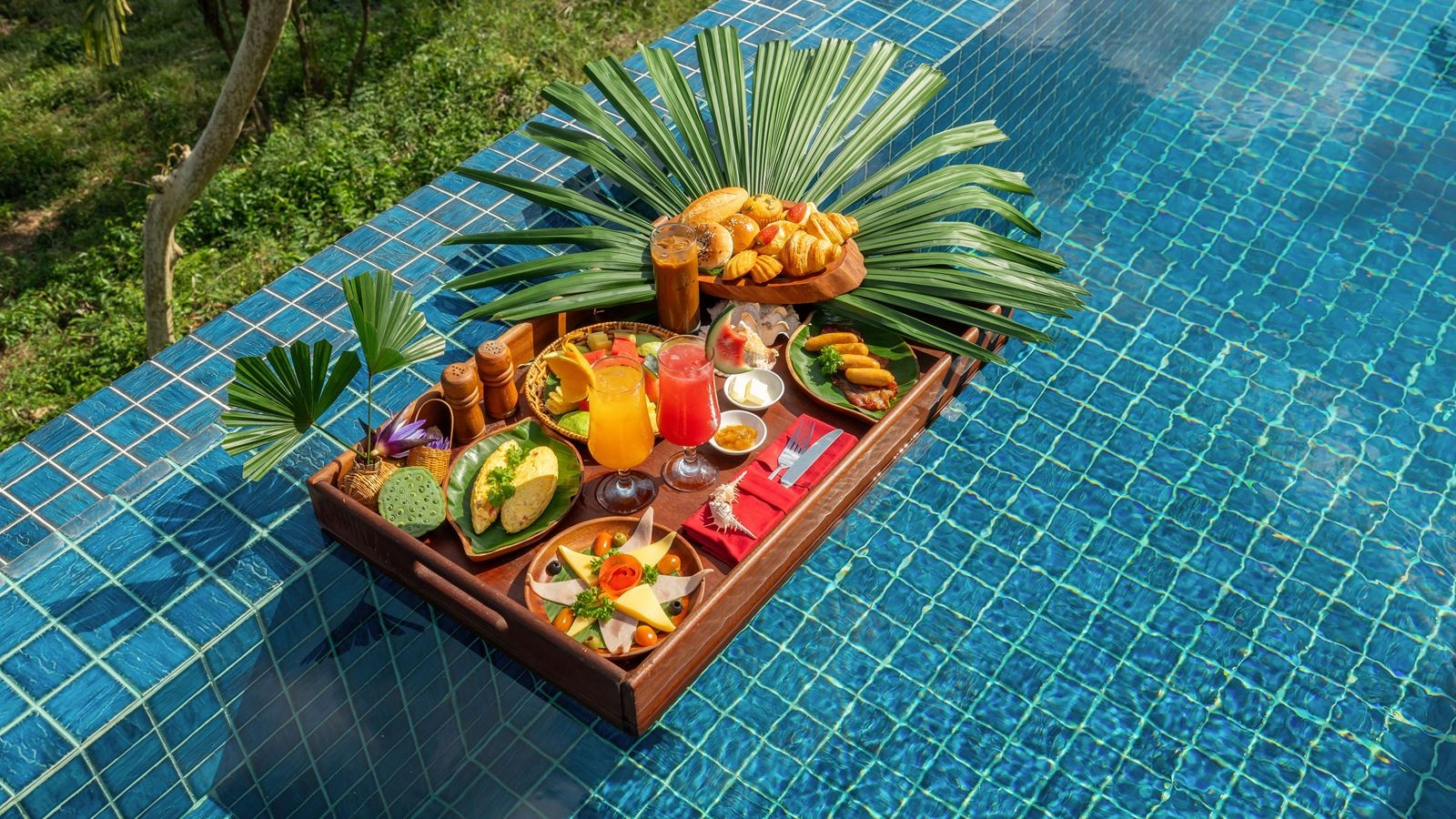 restaurants-lady-palm-restaurant