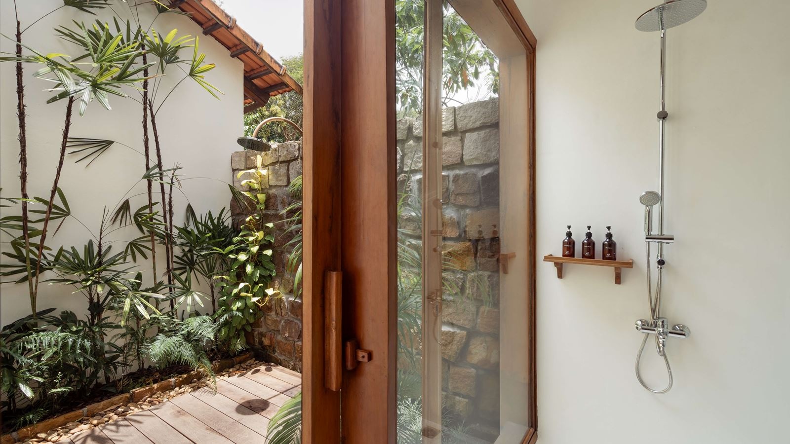 rooms-beachfront-pool-villa