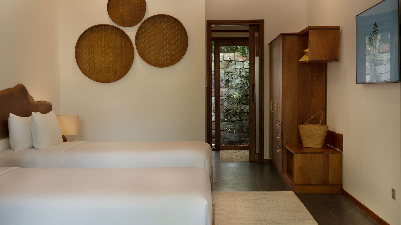 rooms-family-pool-villa-2bedroom