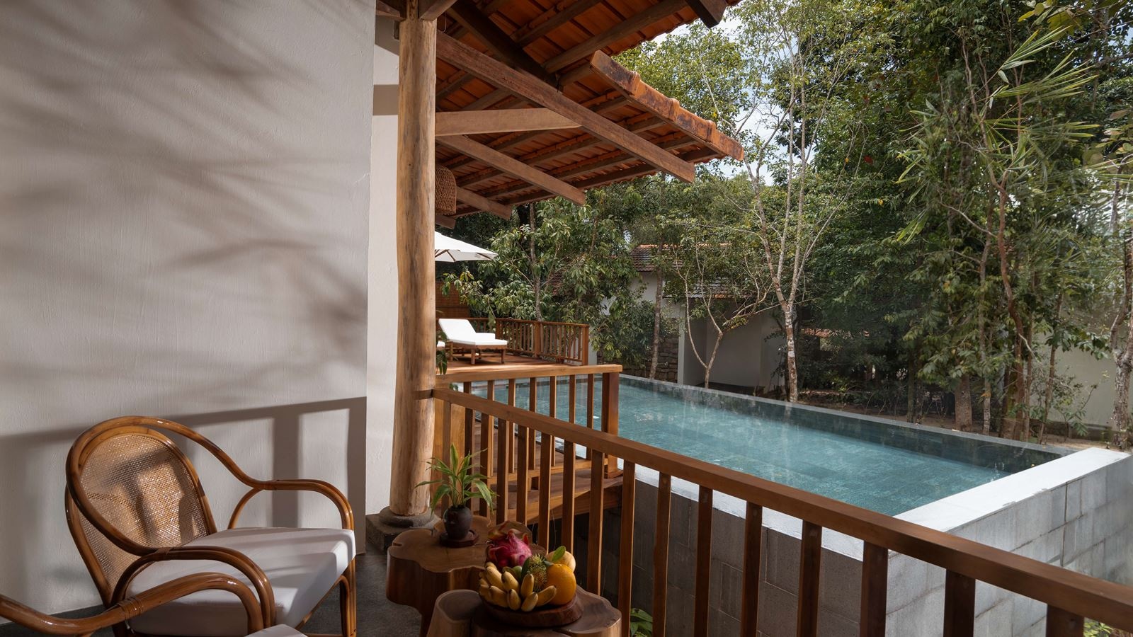 rooms-family-pool-villa-2bedroom