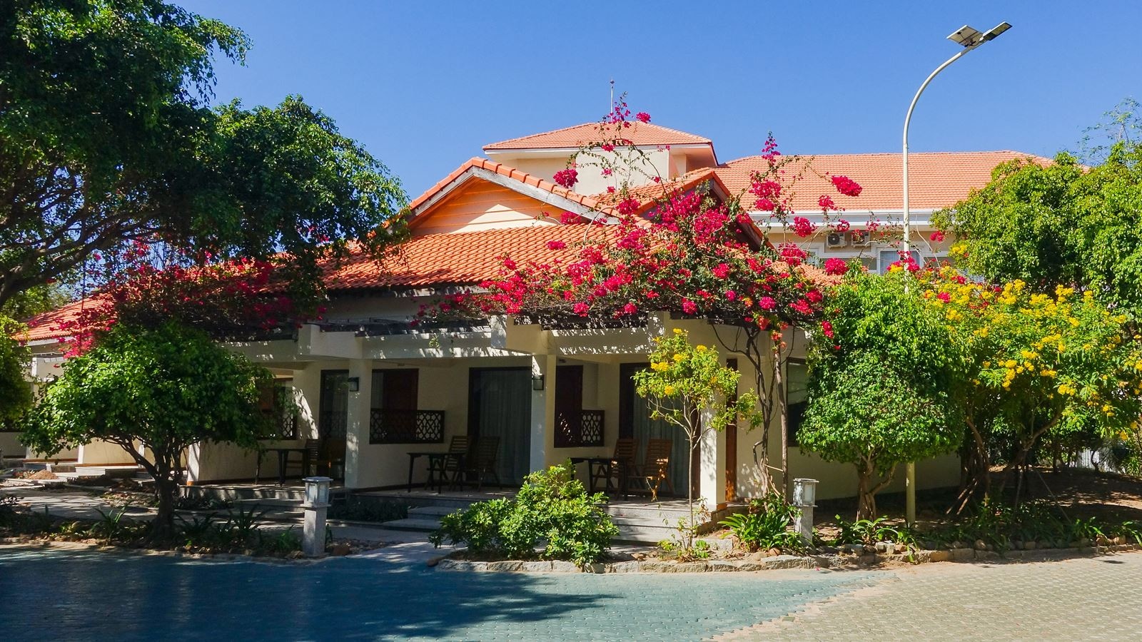 general-main-building