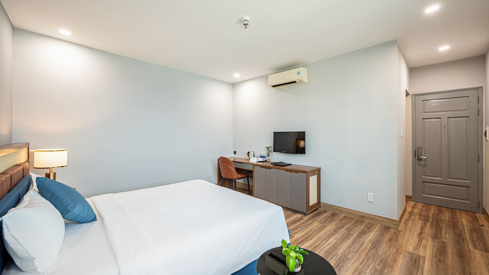 rooms-deluxe-ocean-view