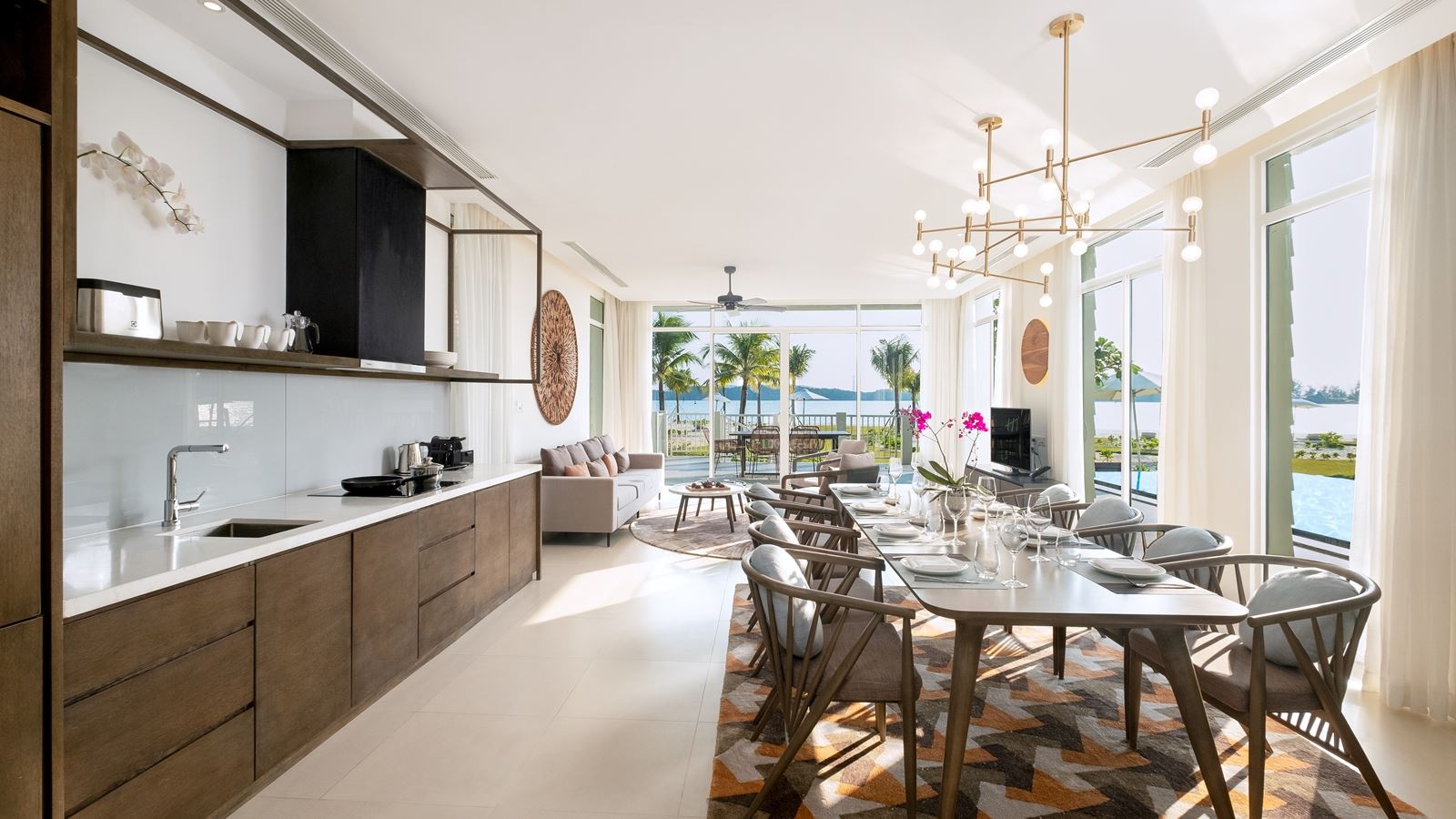 rooms-beachfront-villa-3-bedrooms