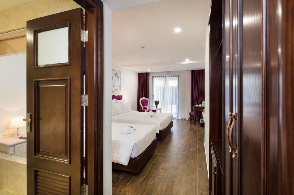 rooms-premier-dbltwn-with-balcony-child-without-extra-bed