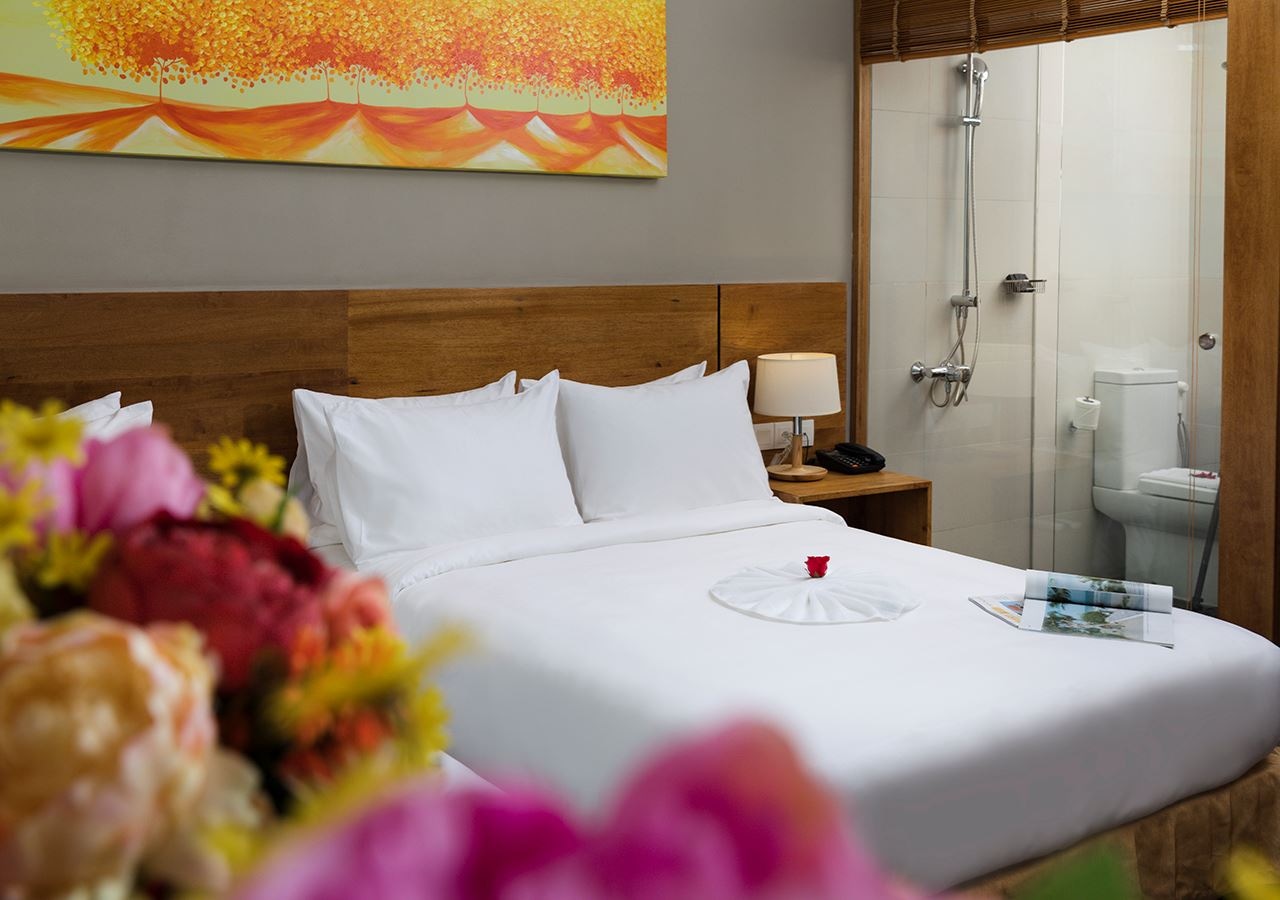 rooms-room-deluxe-with-balcony