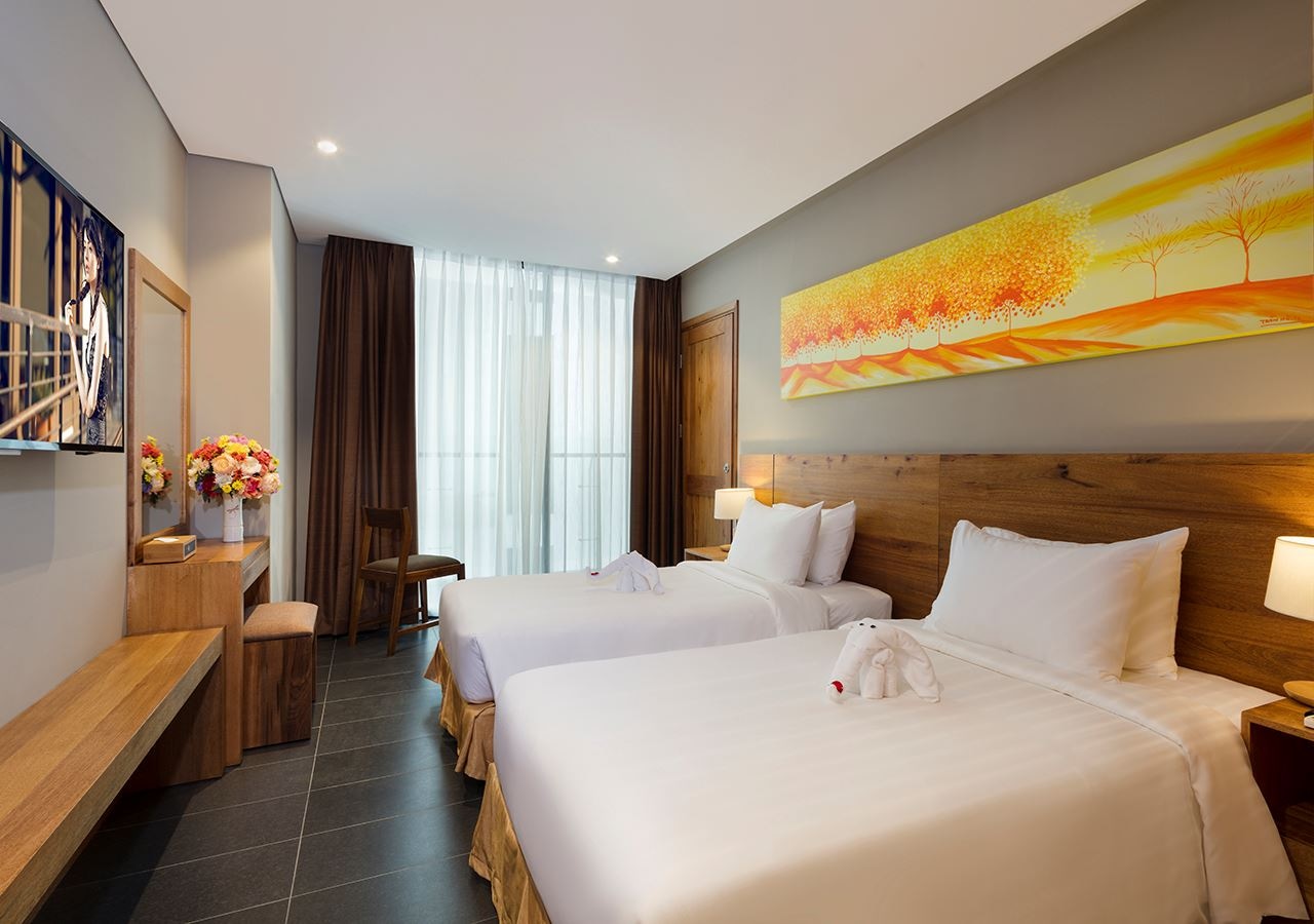 rooms-room-deluxe-with-balcony