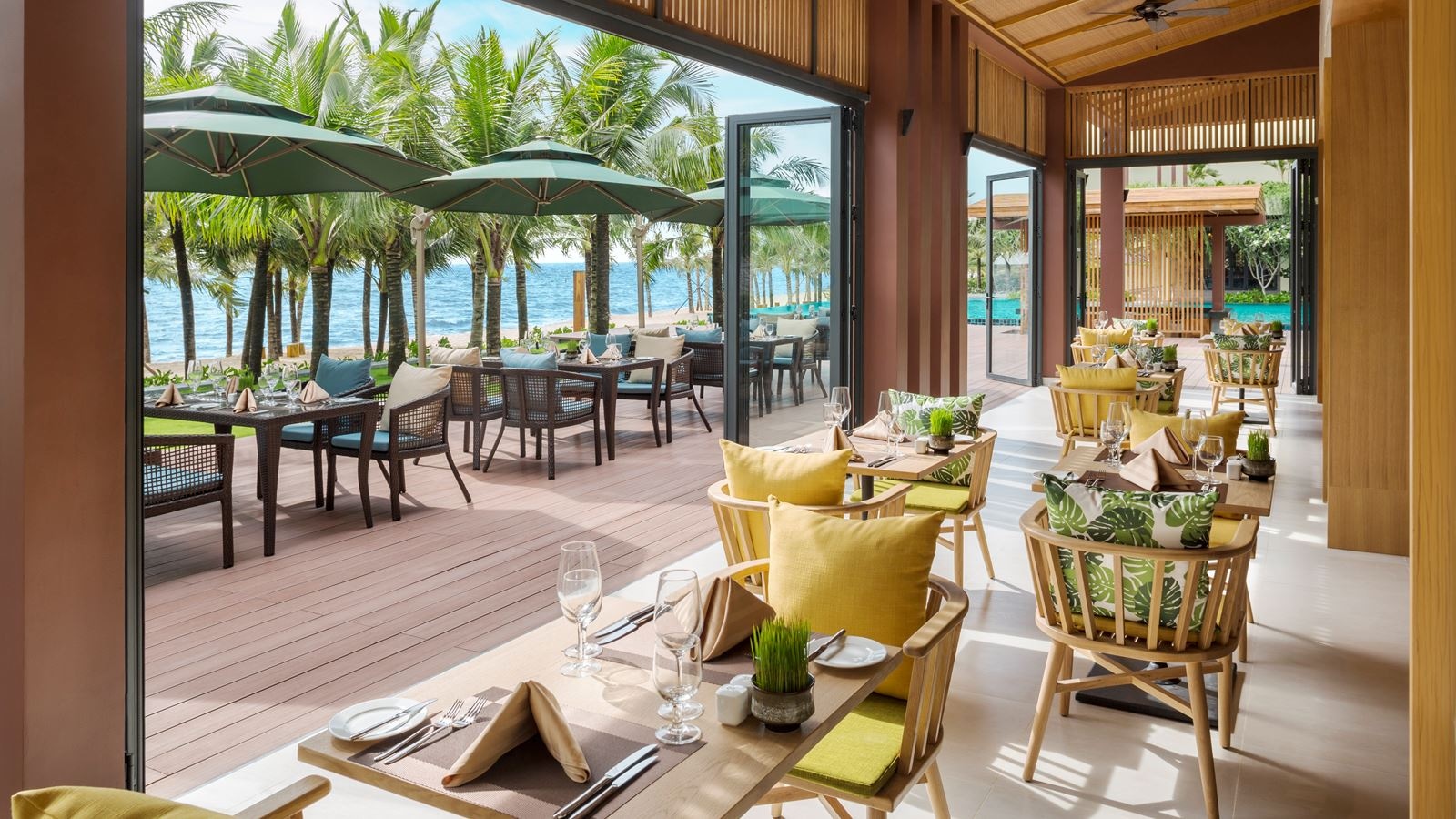 restaurants-palm-kitchen