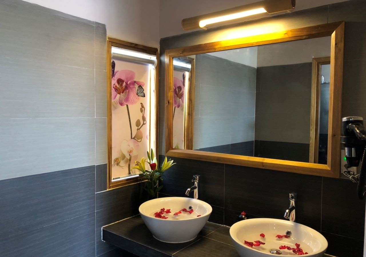 rooms-superior-twin-gardenview-with-balcony