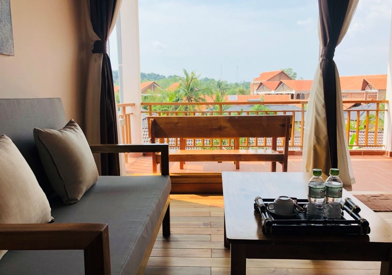 rooms-superior-twin-gardenview-with-balcony