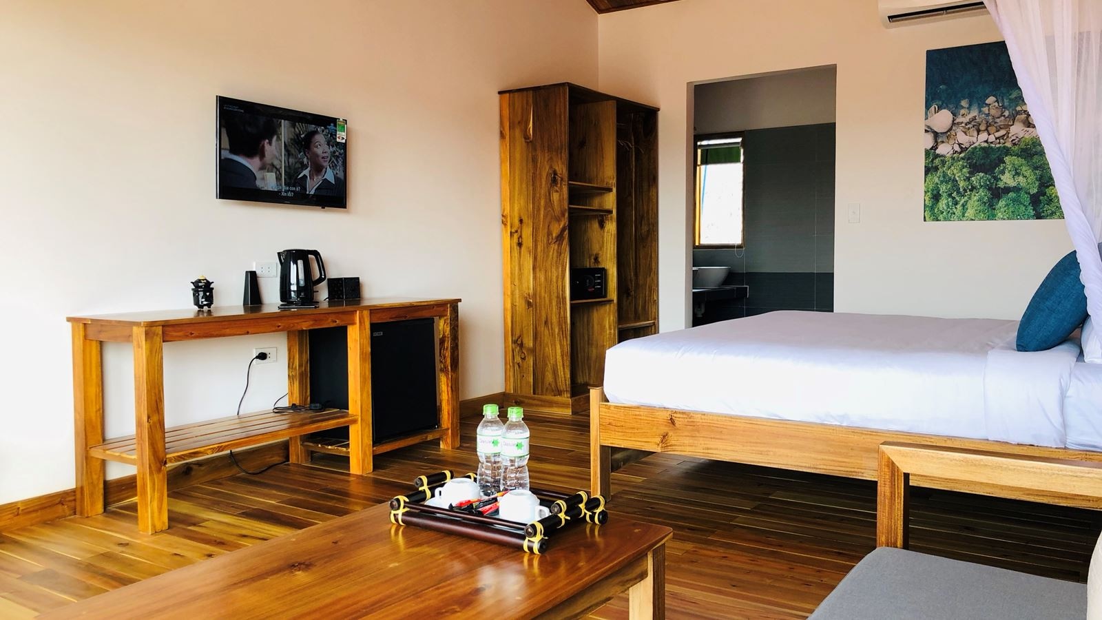 rooms-superior-triple-gardenview-with-balcony