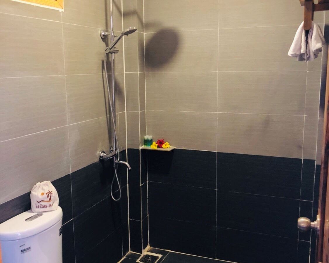 rooms-superior-triple-gardenview-with-balcony