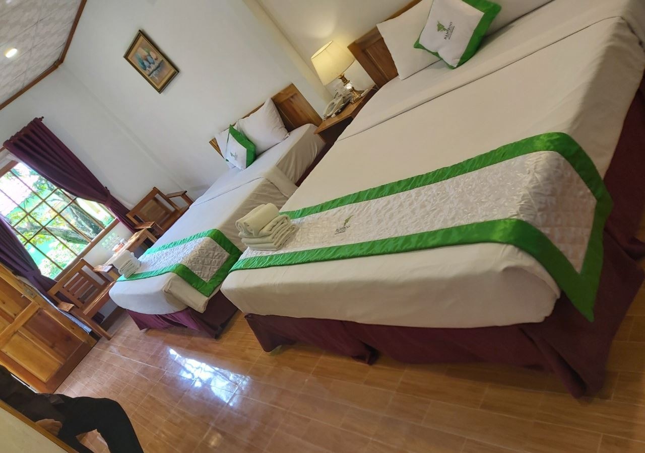 rooms-bungalow-garden-view-double