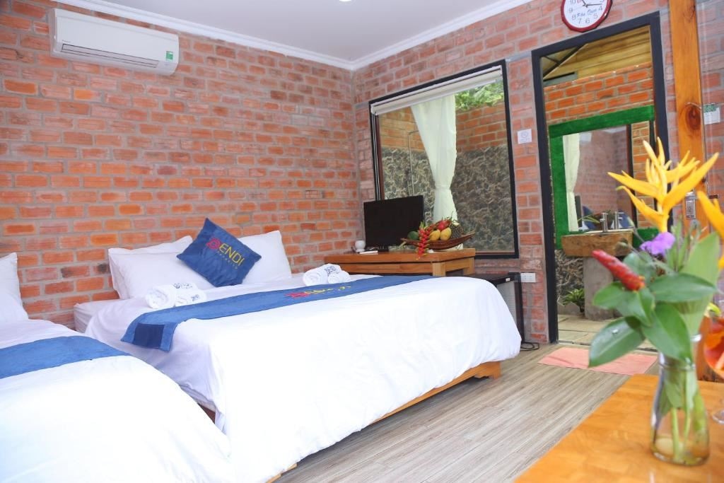 rooms-triple-bungalow