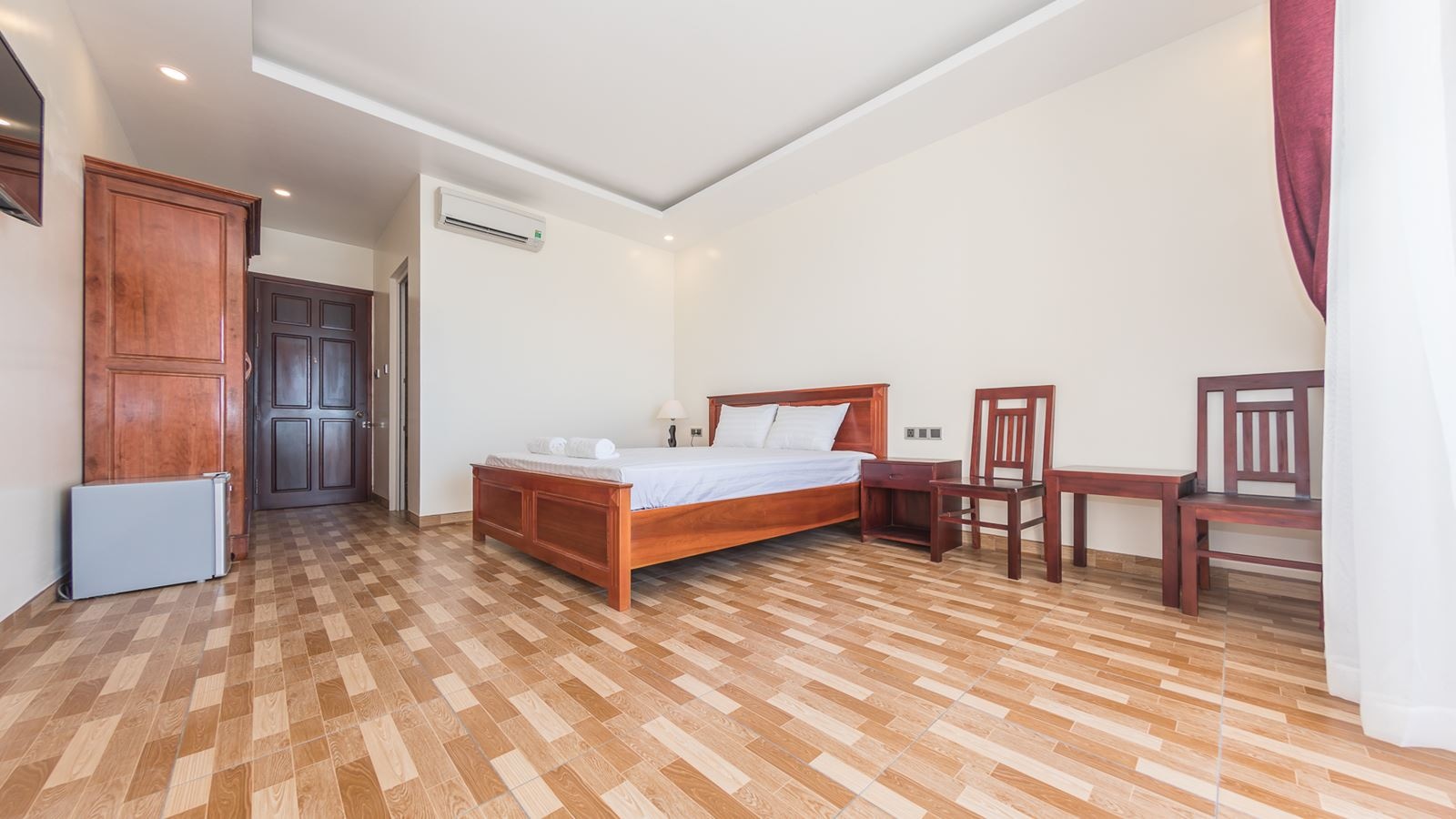 rooms-deluxe-sea-view