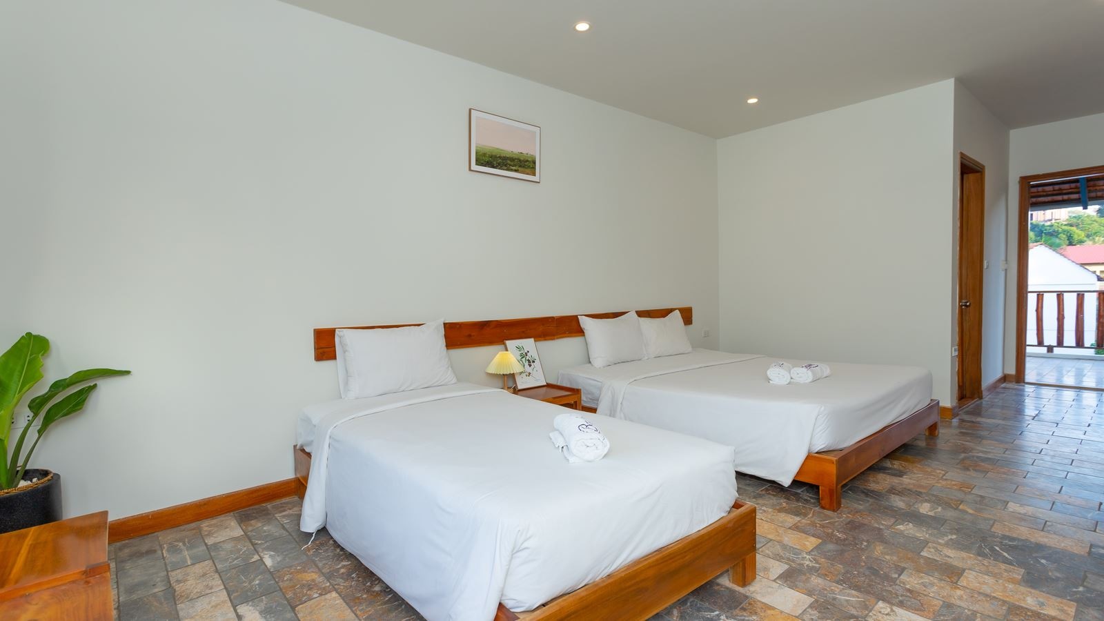 rooms-room-superior-triple