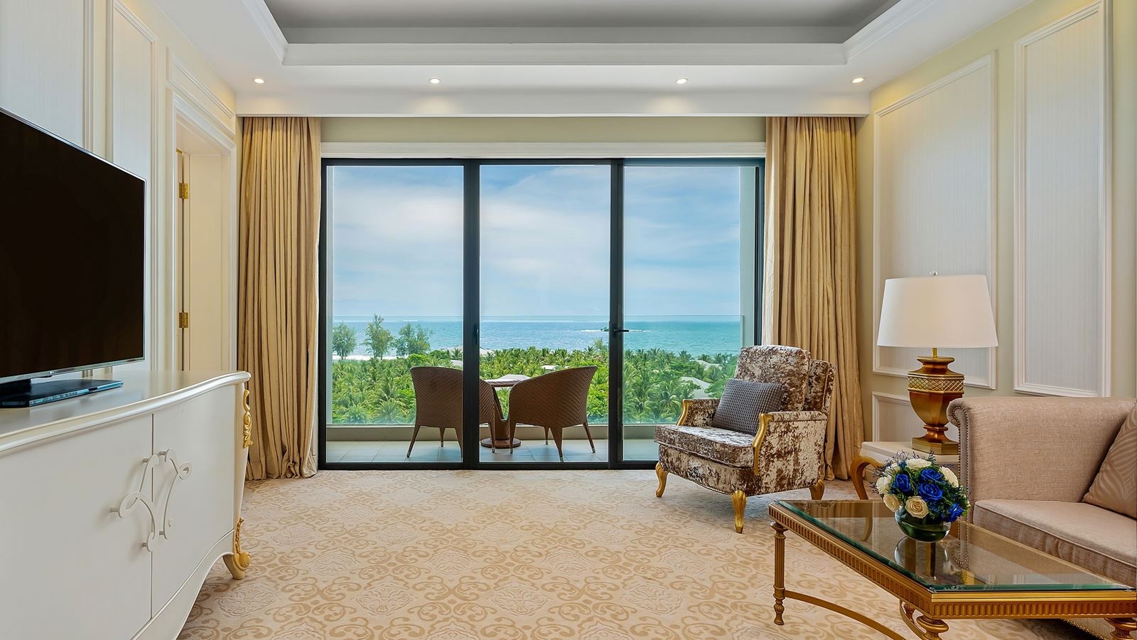 rooms-suite-sea-view-child-without-exra-bed