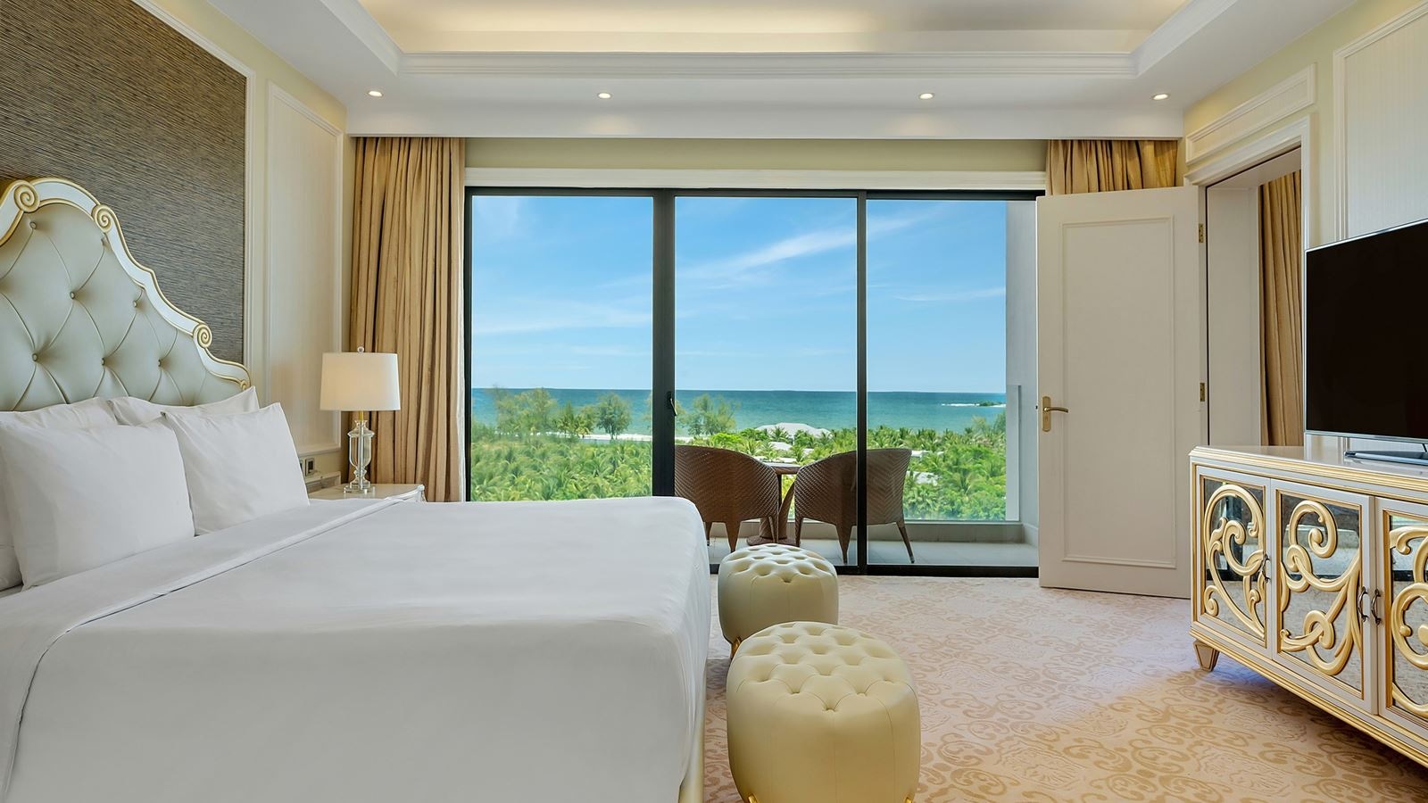 rooms-suite-sea-view