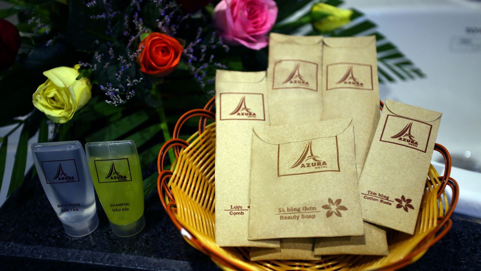 rooms-deluxe-balcony