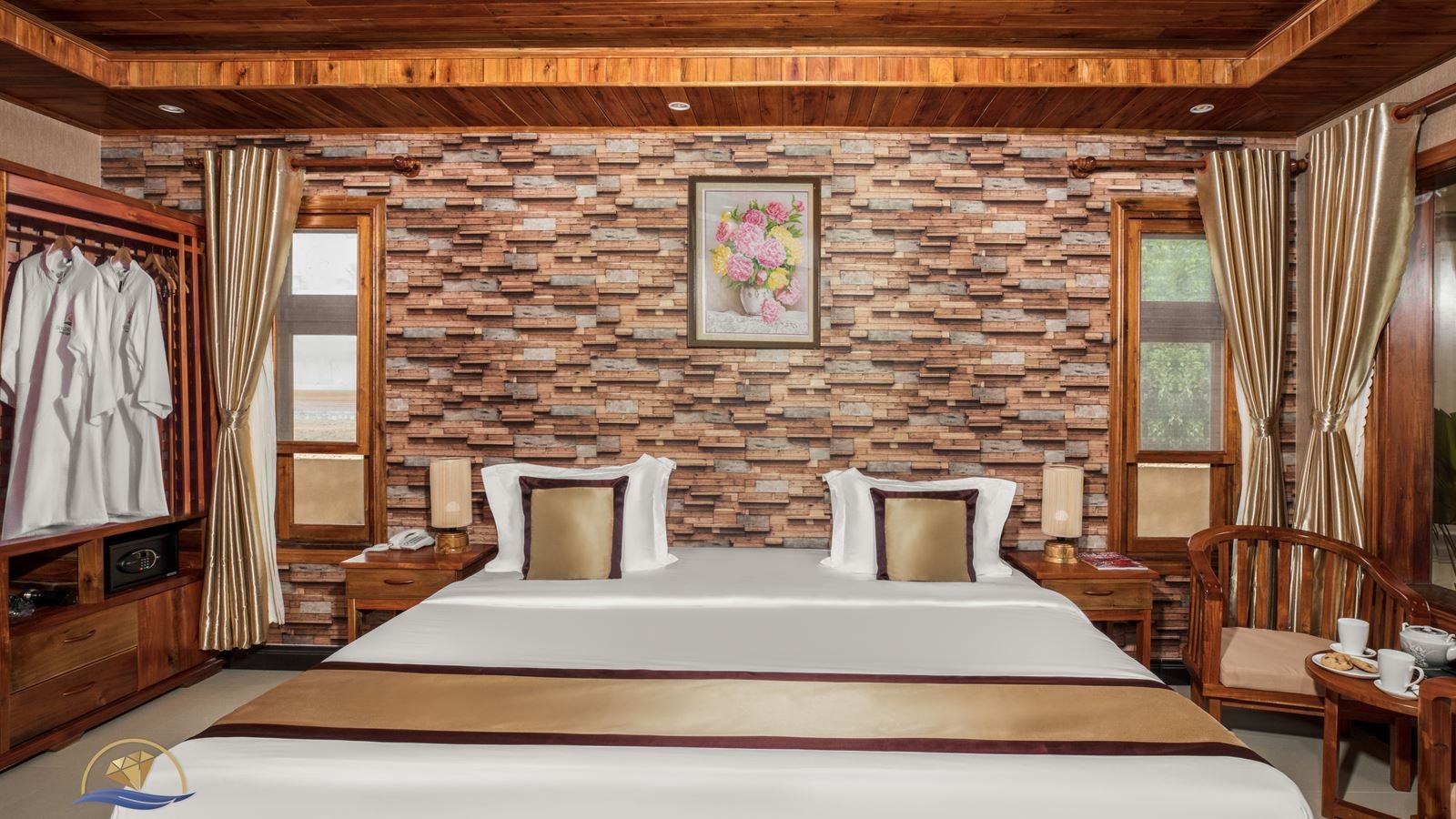 rooms-standard-gardenpool-view-with-balcony