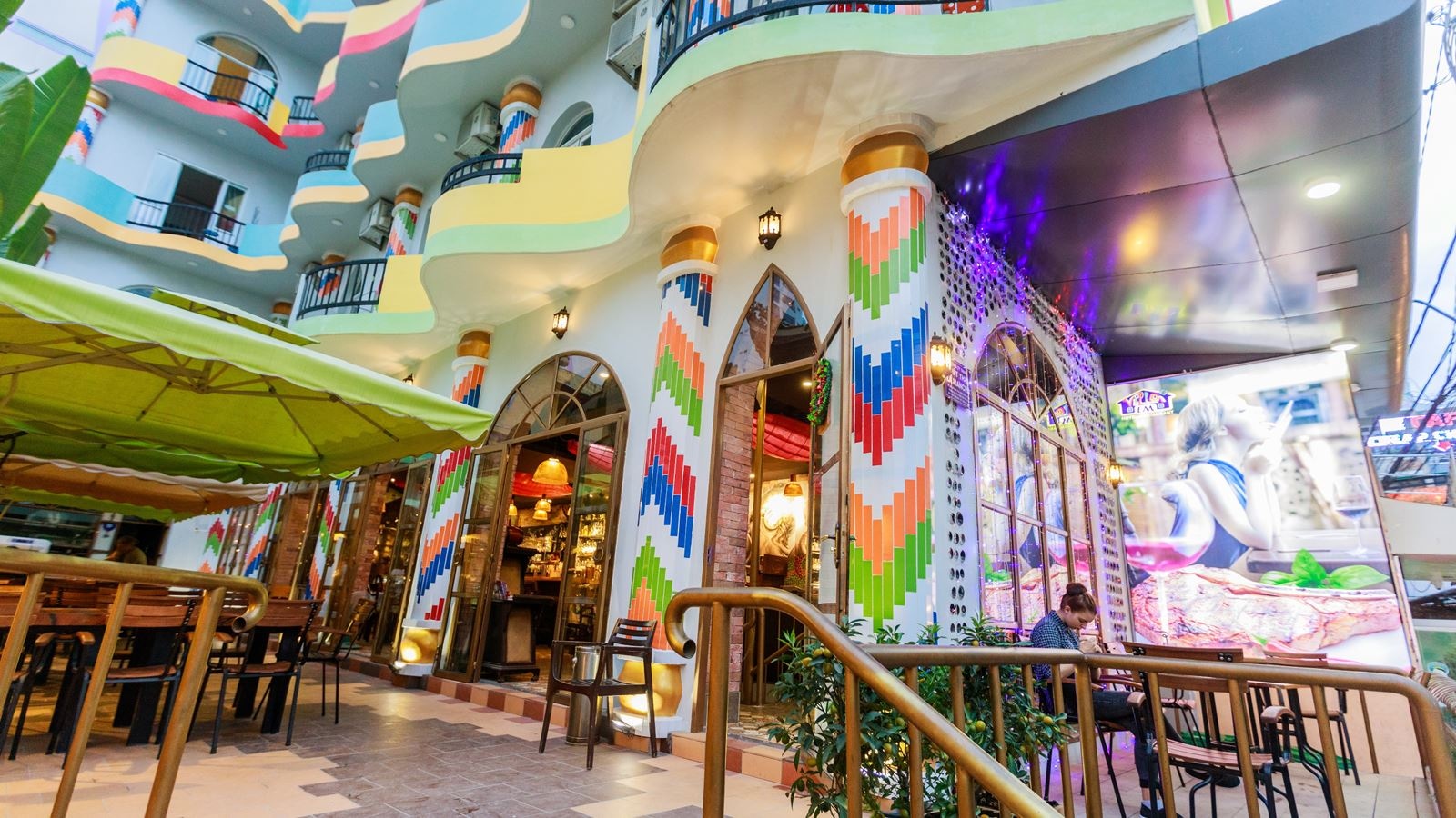 general-main-building