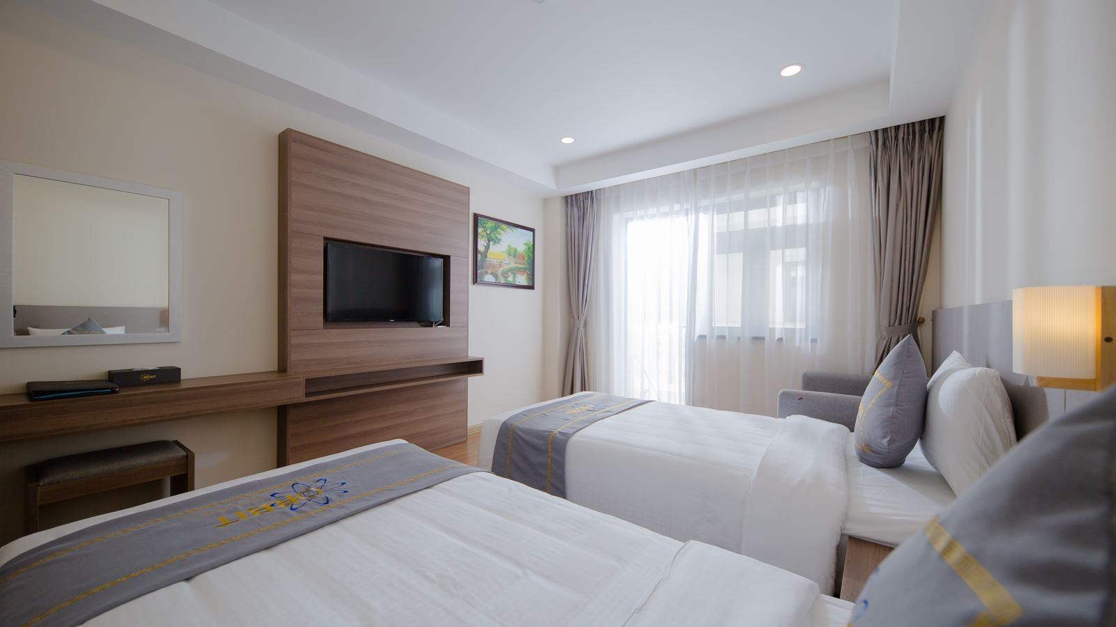 rooms-deluxe-room-with-sea-view