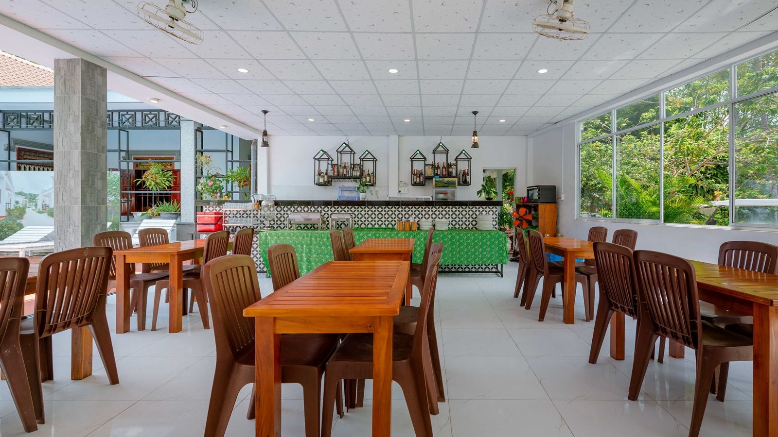 restaurants-hien-minh-restaurant