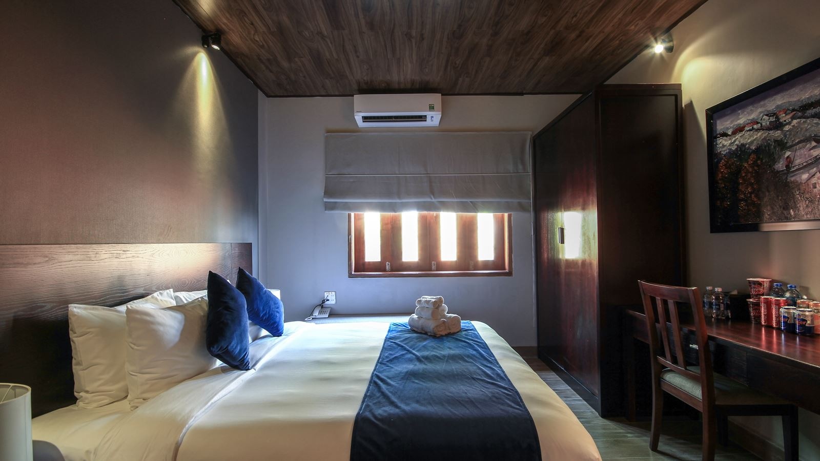 rooms-luxury-family-villa