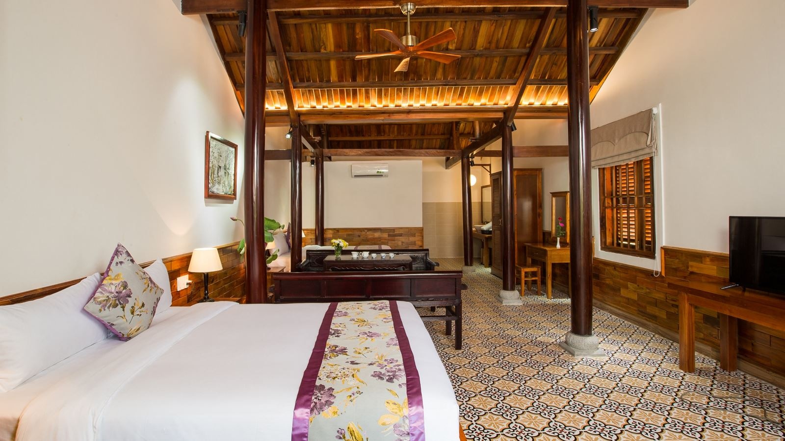 rooms-room-family-garden-view