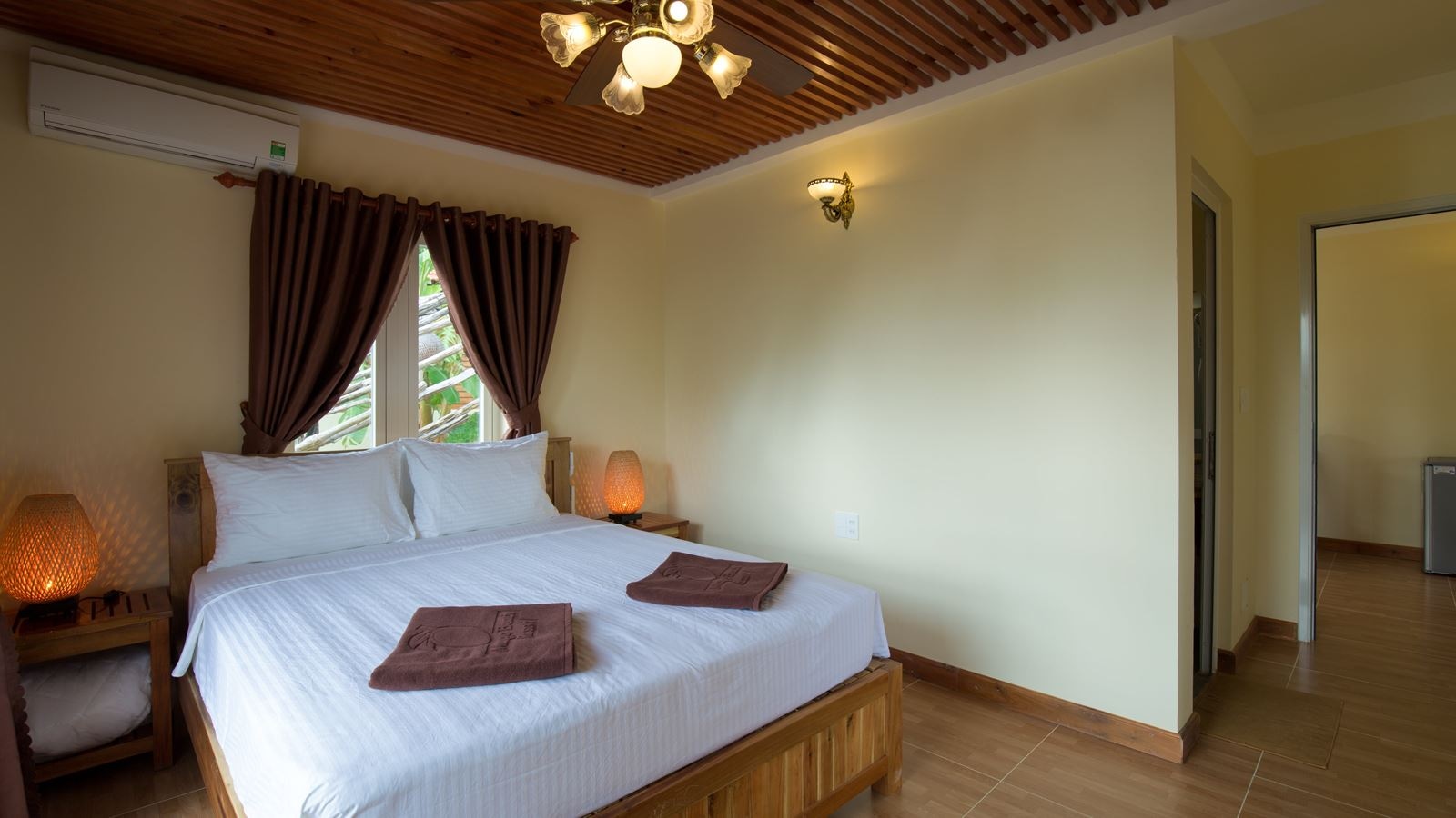 rooms-villa-sea-view