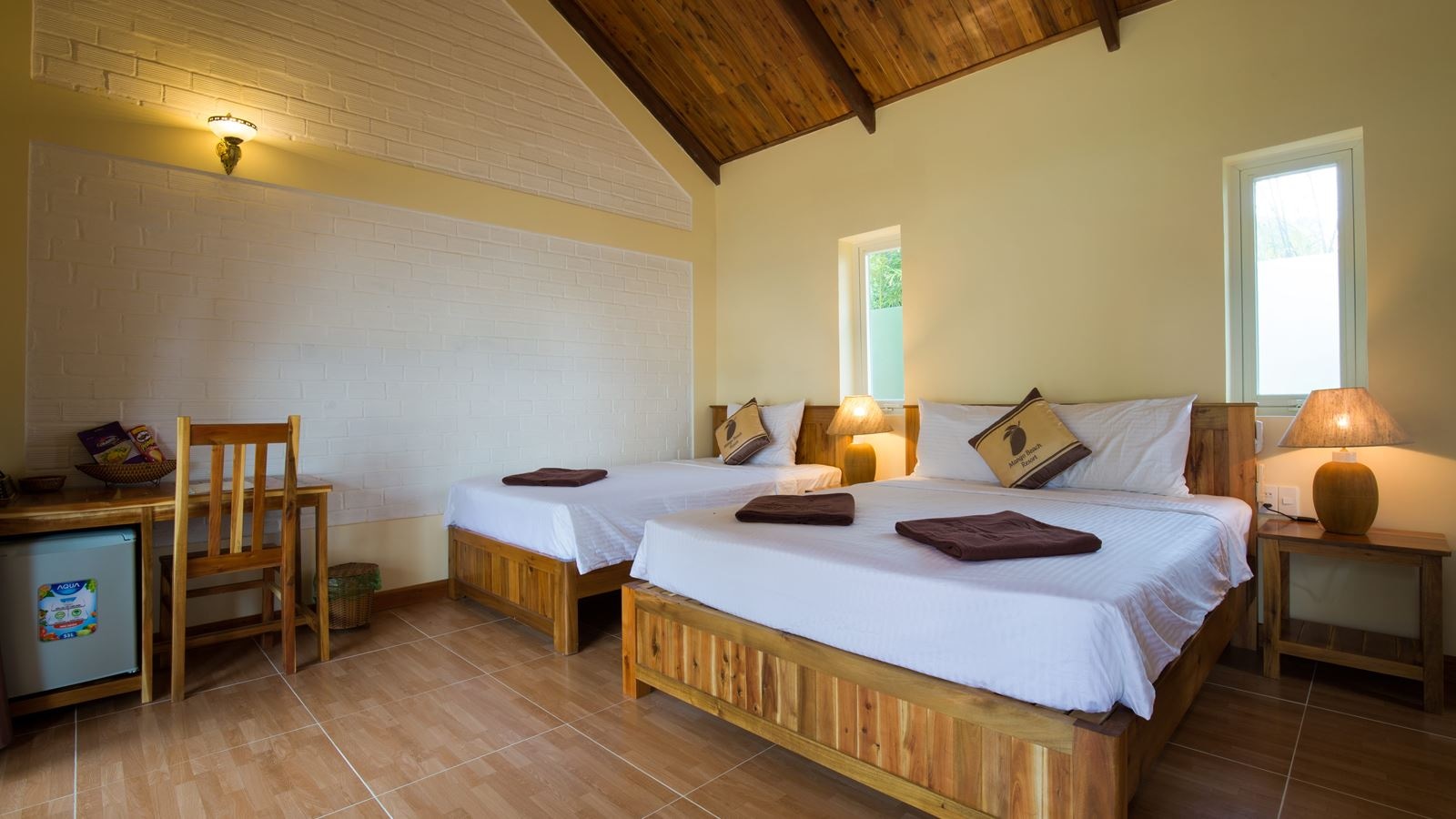 rooms-deluxe-family-triple