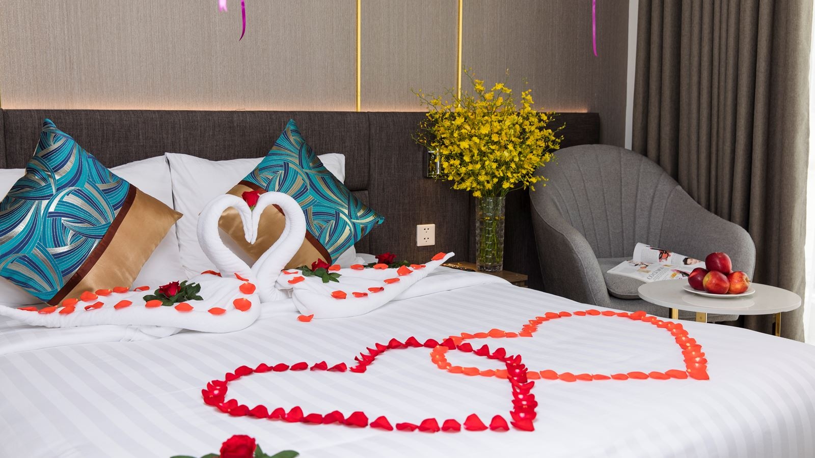 rooms-deluxe-balcony-child-without-extra-bed