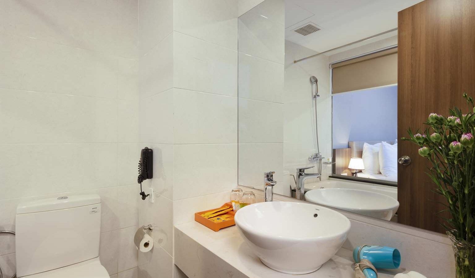 rooms-deluxe-partial-sea-view-child-without-extra-bed