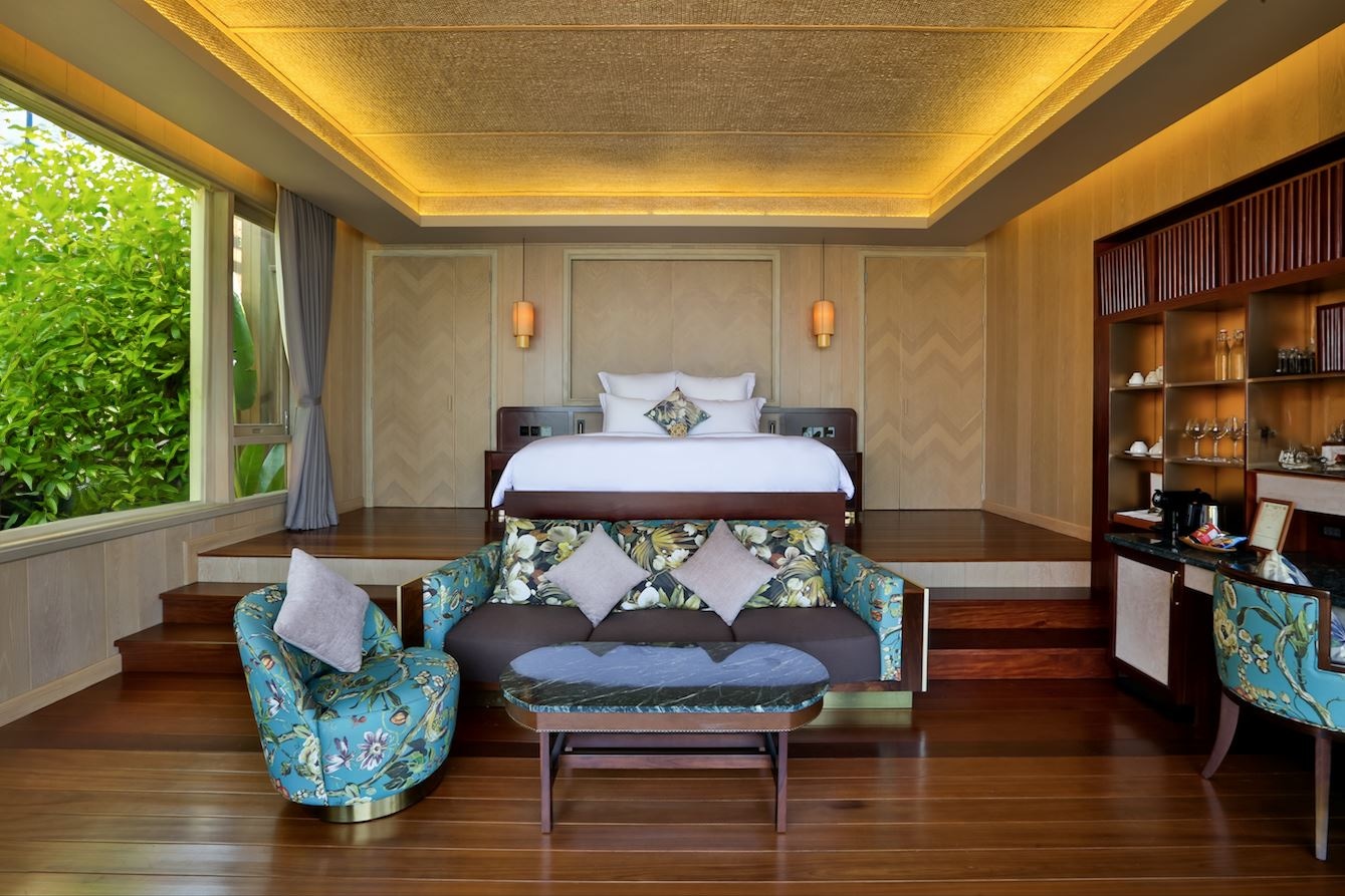 rooms-threebedroom-beachfront-pool-villa