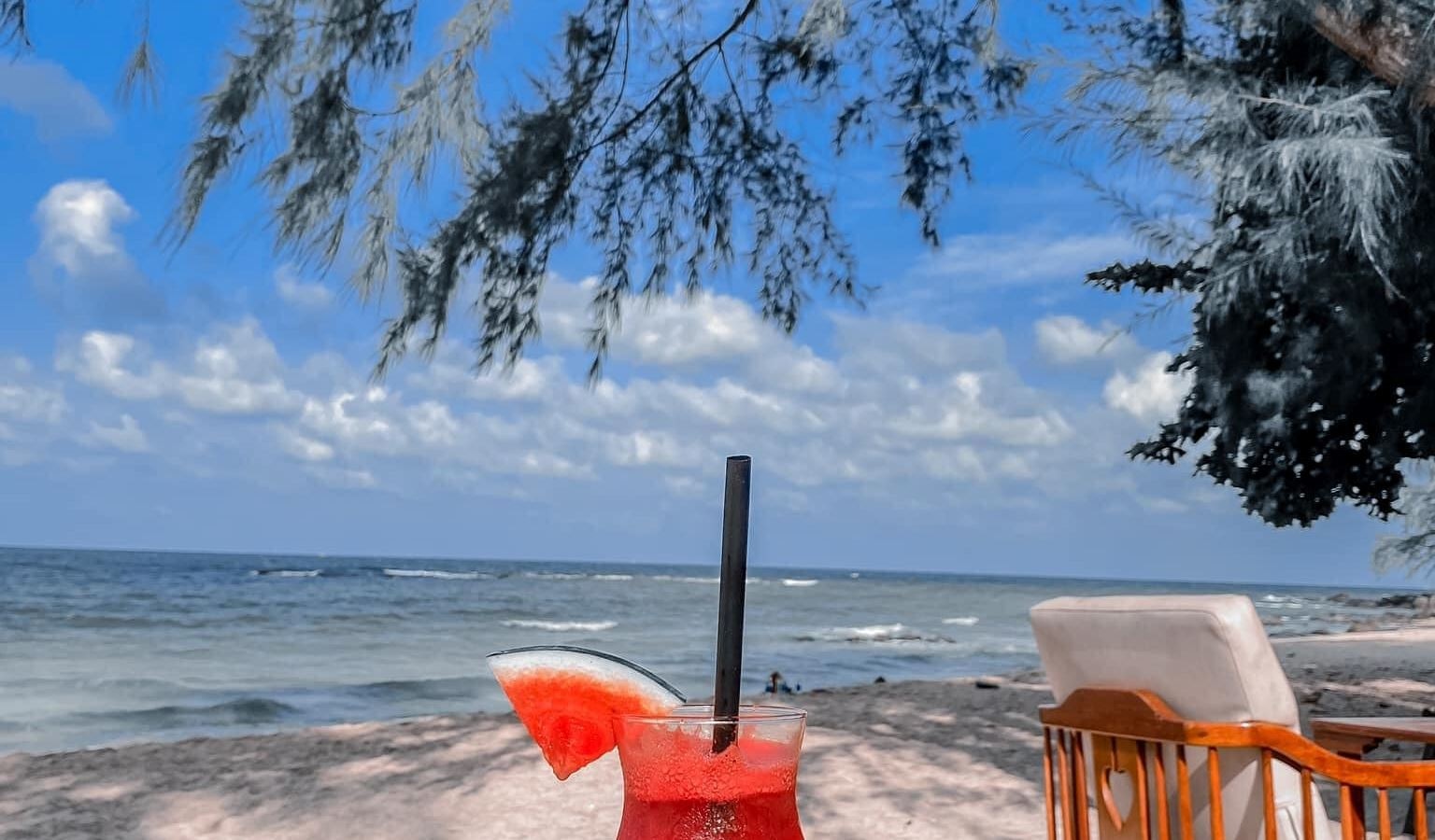 bars-beach-bar
