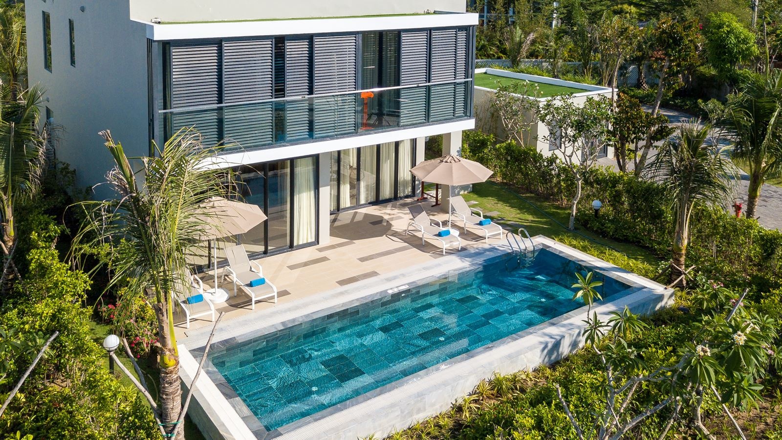 rooms-luxury-villa-5-bedrooms