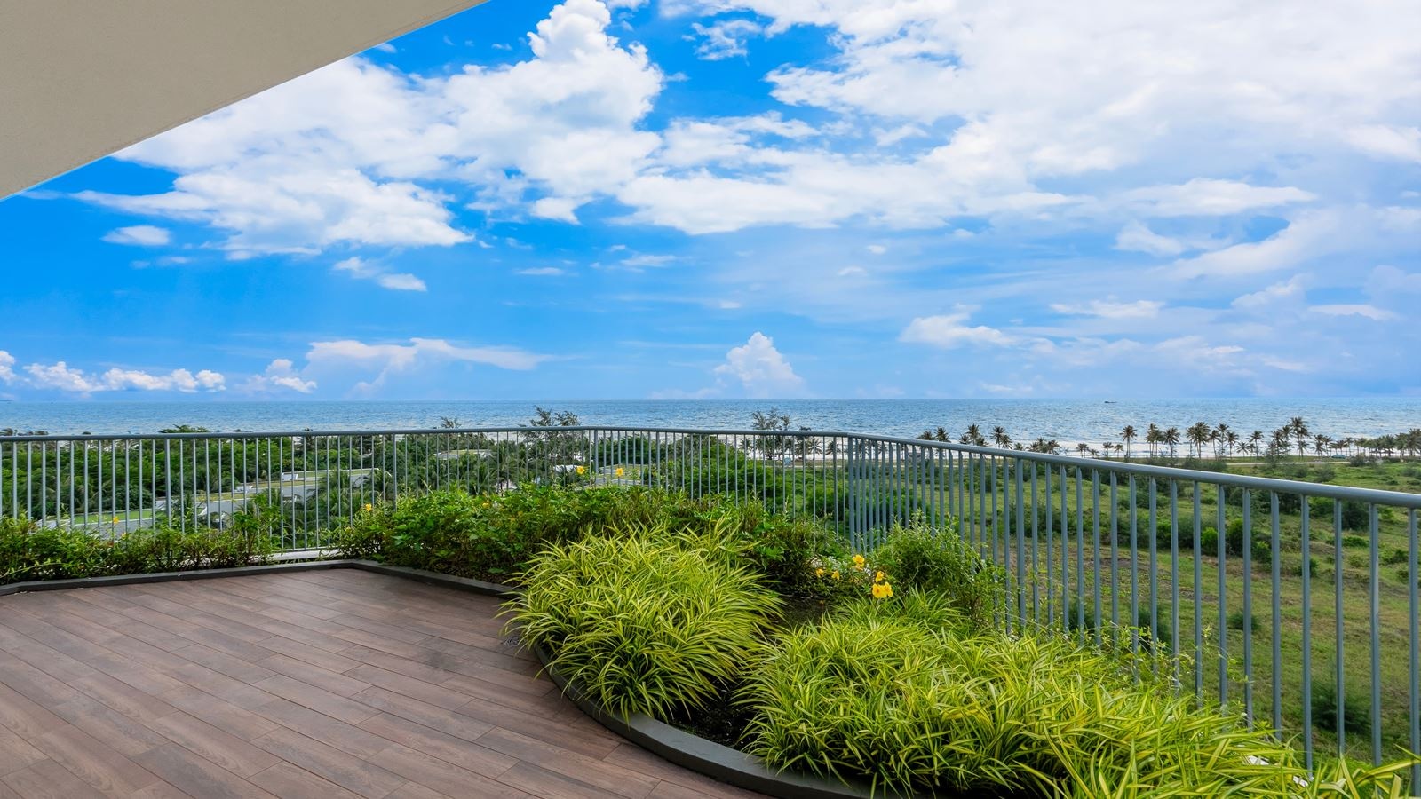 rooms-grande-suite-3-bedrooms-sea-view