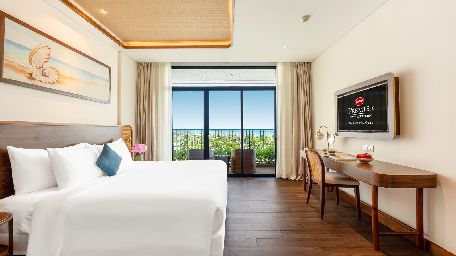 rooms-grande-suite-3-bedrooms-sea-view