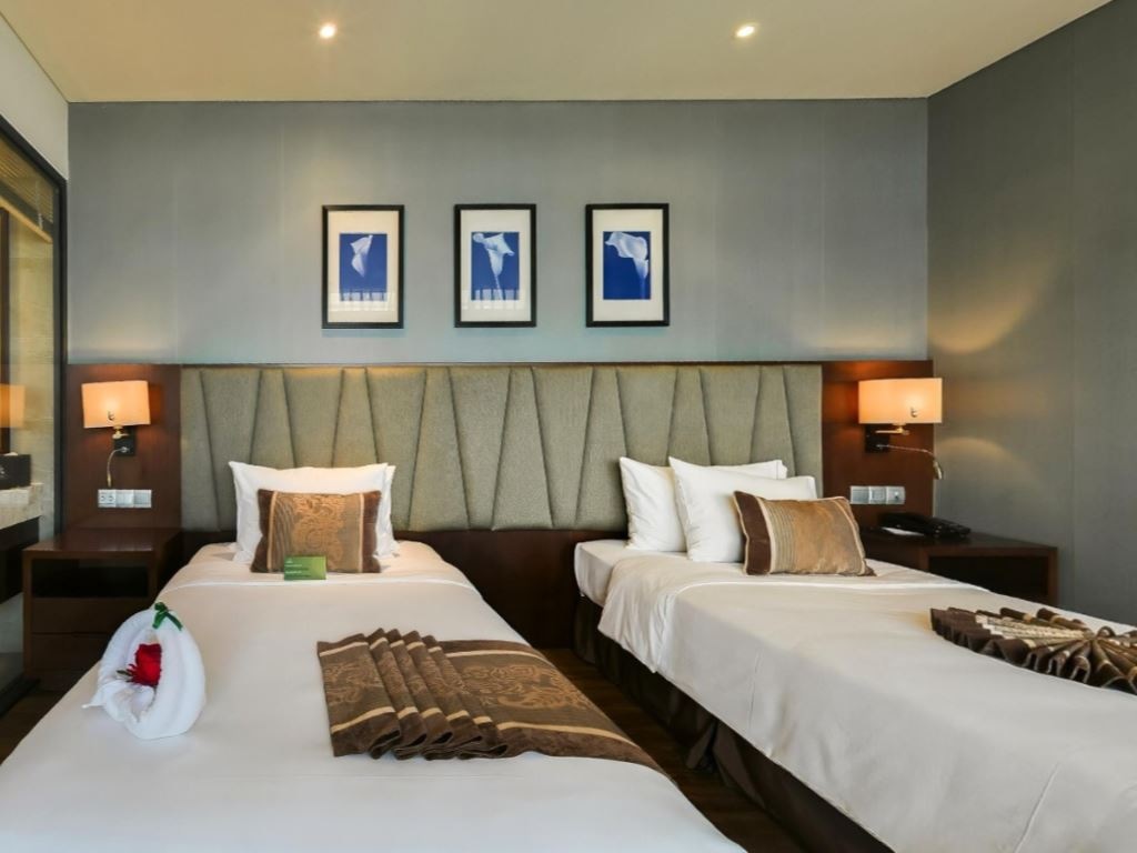 rooms-superior-citymoutain-view-with-balcony-child-without-extra-bed