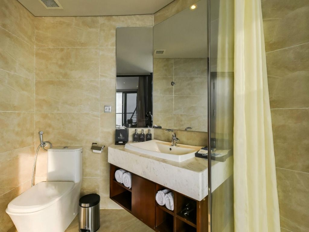 rooms-pacific-double-with-balcony-child-without-extra-bed