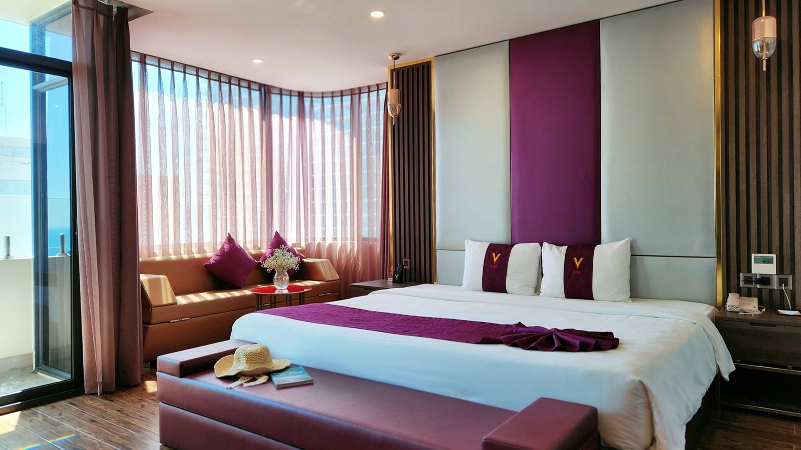 rooms-executive-partial-seaview