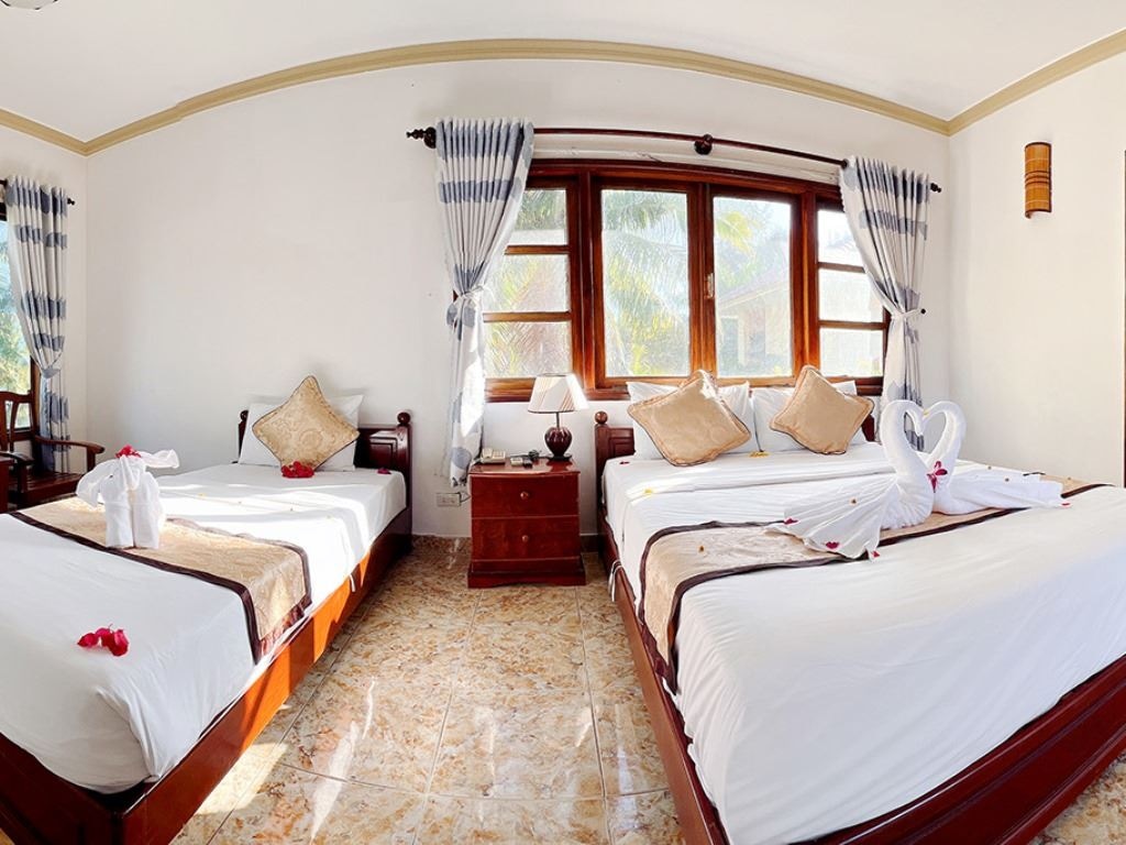 rooms-bungalow-garden-view