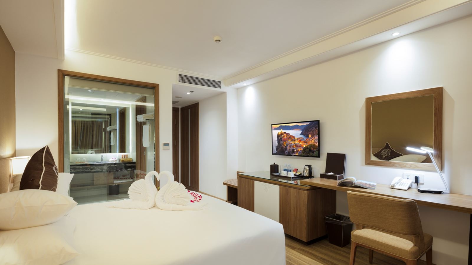 rooms-senior-deluxe-sea-view