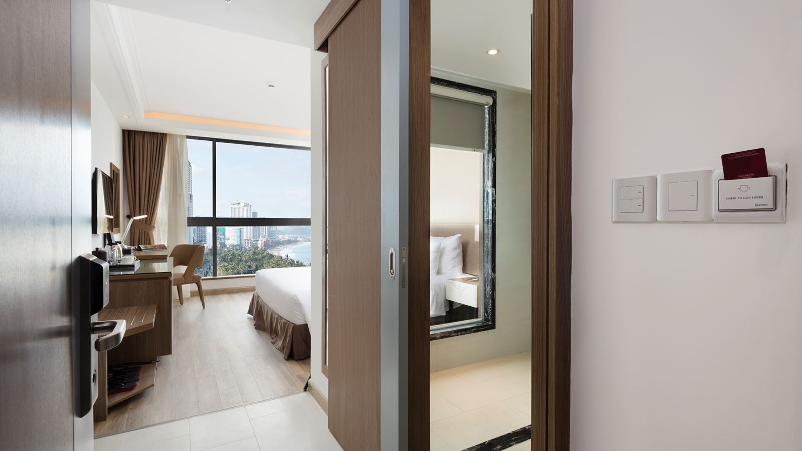 rooms-senior-deluxe-sea-view