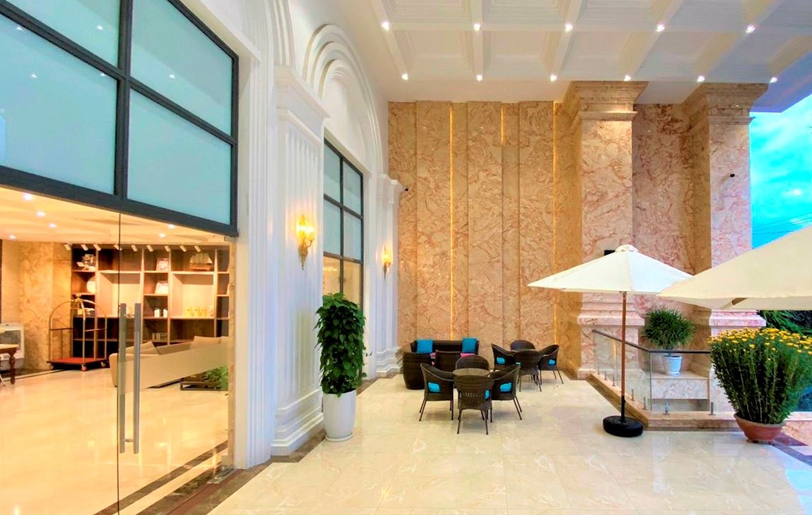 general-main-building